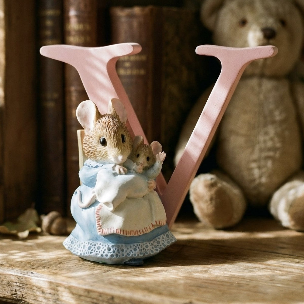 Beatrix Potter Alphabet Letter V