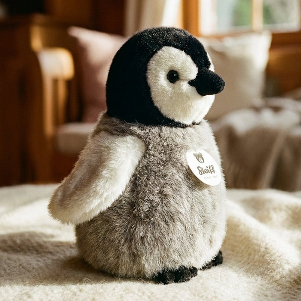 Flaps the Penguin by Steiff