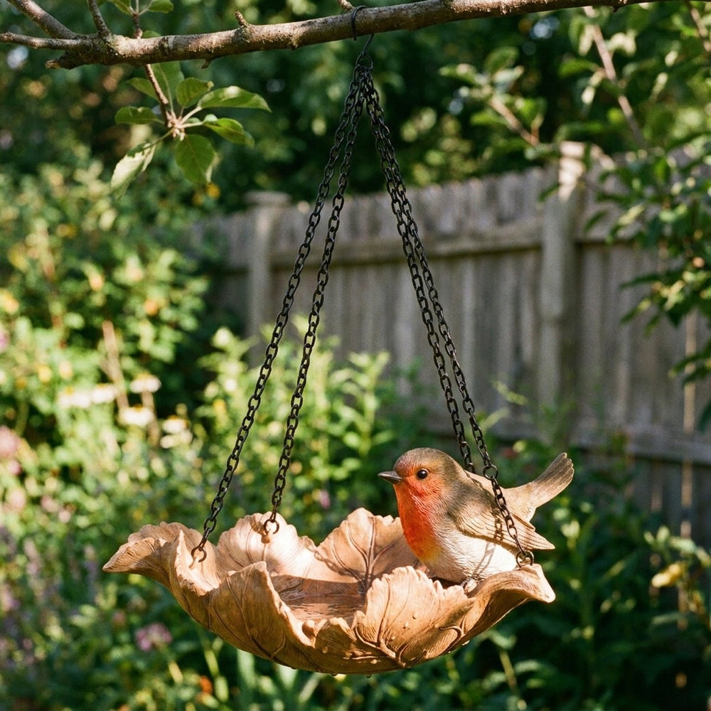 Robin Leaf Feeder