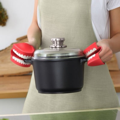 Chomp Pot Holders