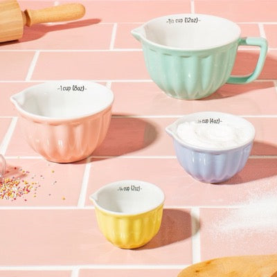Retro Pastel Measuring Cups