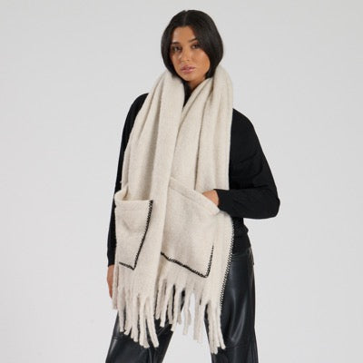 Fluffy Pocket Scarf