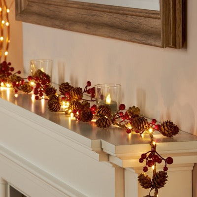 Red Berry and Pine Cone Garland