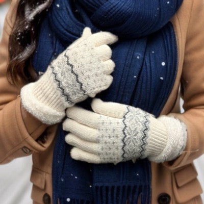 Fluffy Nordic Gloves