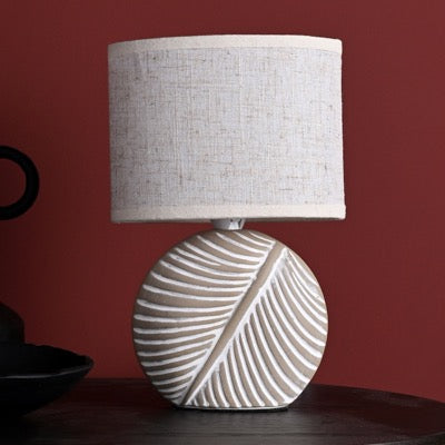 Hestia Natural Circle Leaf Lamp