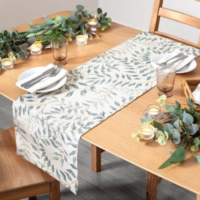 Vinea Table Runner