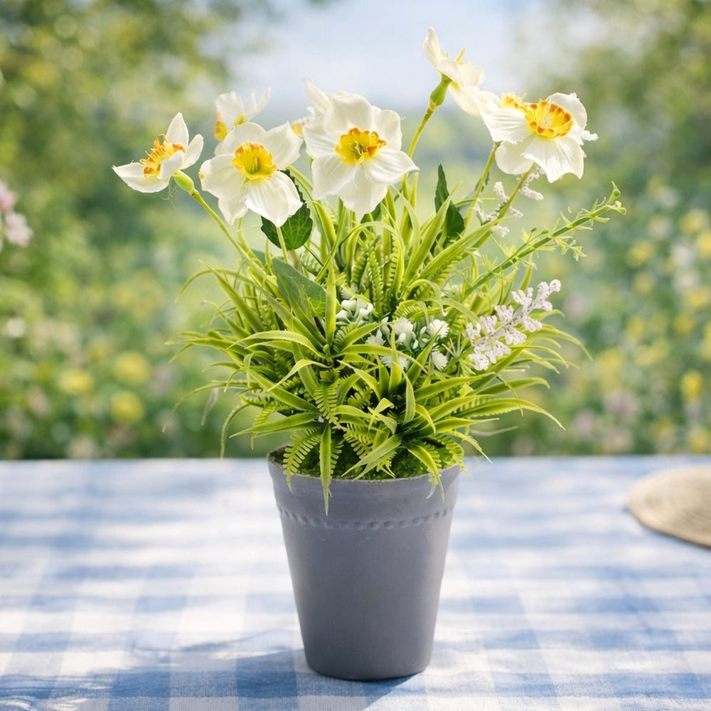 Faux Daffodil in Pot