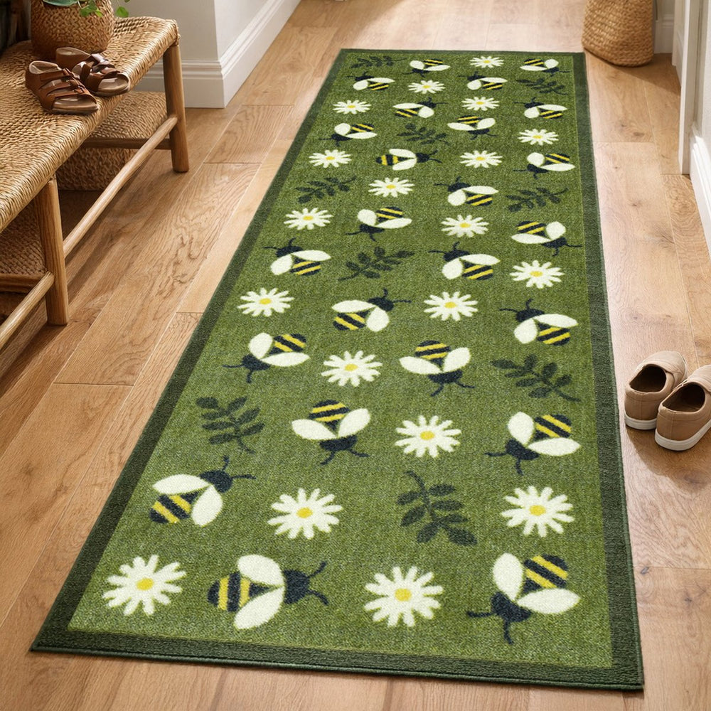 Daisy Bee Runner