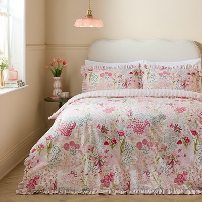 Gardenia Reversible Ruffle Duvet Cover