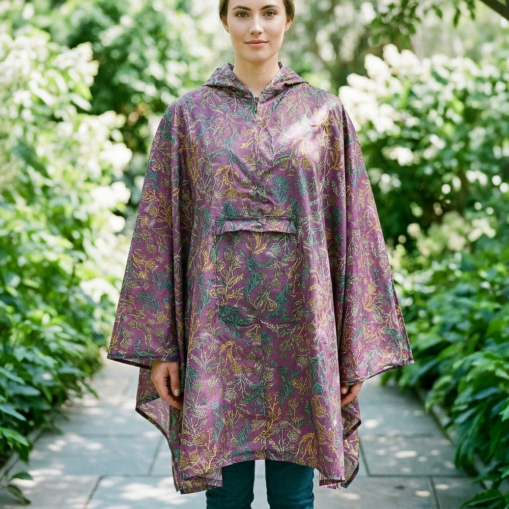 Foldable Thistle Poncho