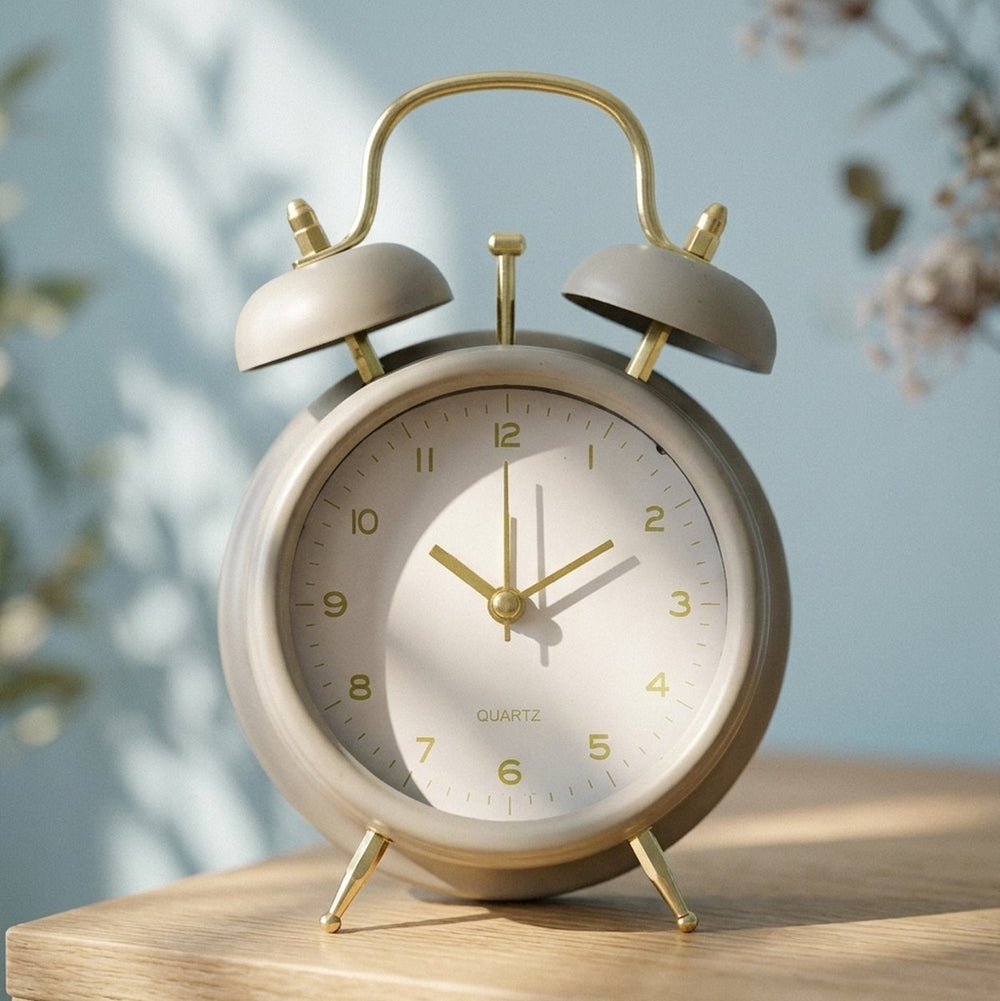 Retro Table Clock