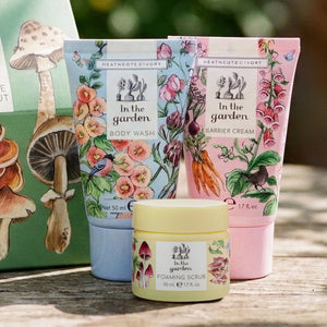 Soothe & Scrub Hut