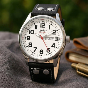 Limit Pilot Watch Black