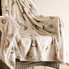 Classic Peter Rabbit Throw