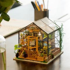 DIY Miniature Greenhouse with Flowers